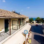 Dorotea Luxury Apart-hotel