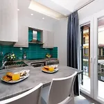Dorotea Luxury Apart-hotel