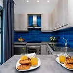 Apart-hotel Dorotea Luxury Ýpsos
